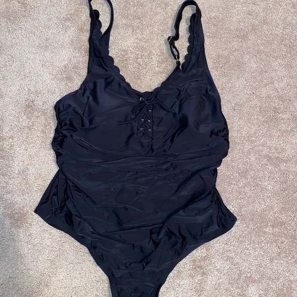 Black Target Swimsuit - Picture 2 of 2